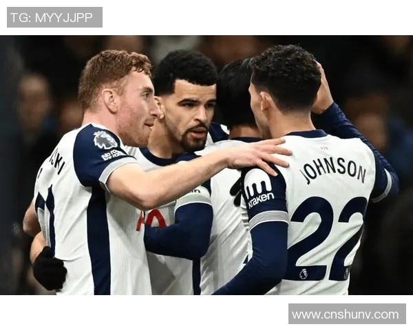 意甲激情对决曼城与热刺战成平局帽子戏法点燃全场气氛